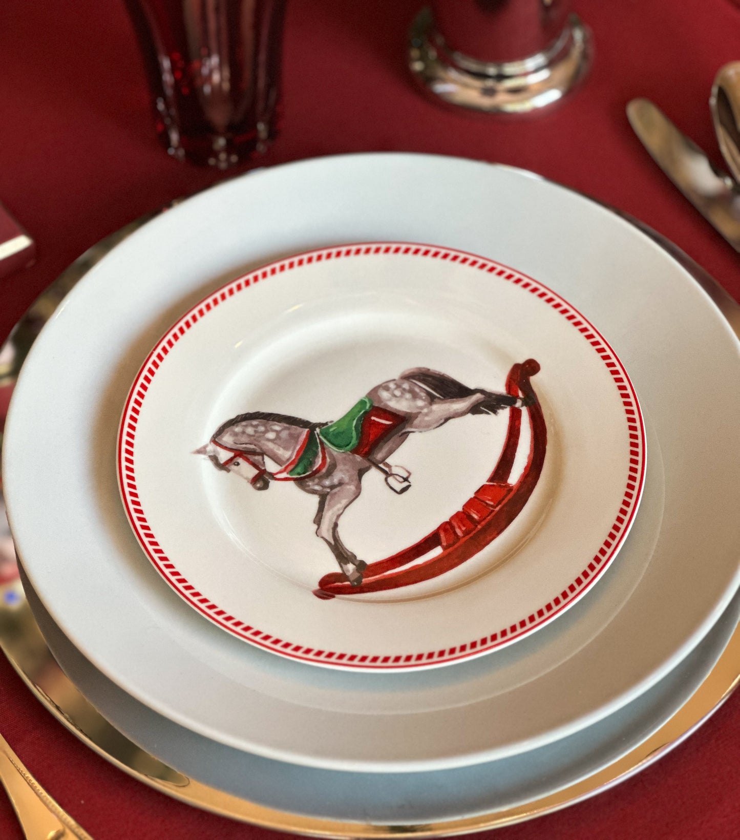 PLATO DE CABALLO NAVIDEÑO